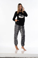 Φόρτωση εικόνας στο εργαλείο προβολής Συλλογής, Γυναικεία Fleece Πιτζάμα Secret Point 223-122 | evaunderwear