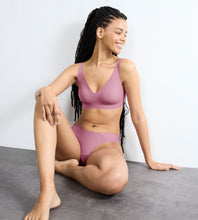 Φόρτωση εικόνας στο εργαλείο προβολής Συλλογής, Σουτιέν Sloggi Zero Feel N 2.0 Soft Bra Color 00HJ | evaunderwear