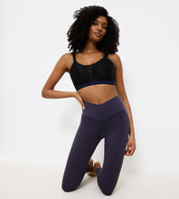 Φόρτωση εικόνας στο εργαλείο προβολής Συλλογής, Αθλητικό Σουτιέν Triumph Triaction Energy Lite P EX Black | evaunderwear