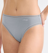 Φόρτωση εικόνας στο εργαλείο προβολής Συλλογής, Γυναικεία Σλιπ 3TMX Sloggi Go Crush H High Leg V022 | evaunderwear