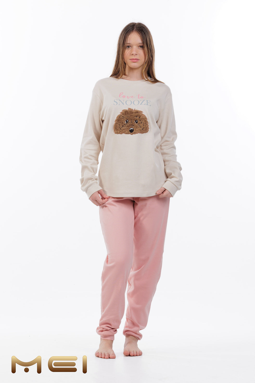 evaunderwear-mei-602525-love-to-snooze-puppy-koritsistiki-xeimerini-pijama-anaglyfo-sxedio-skyli-vamvakeri-oikogeneiaki-seira-ellinikis-kataskevis