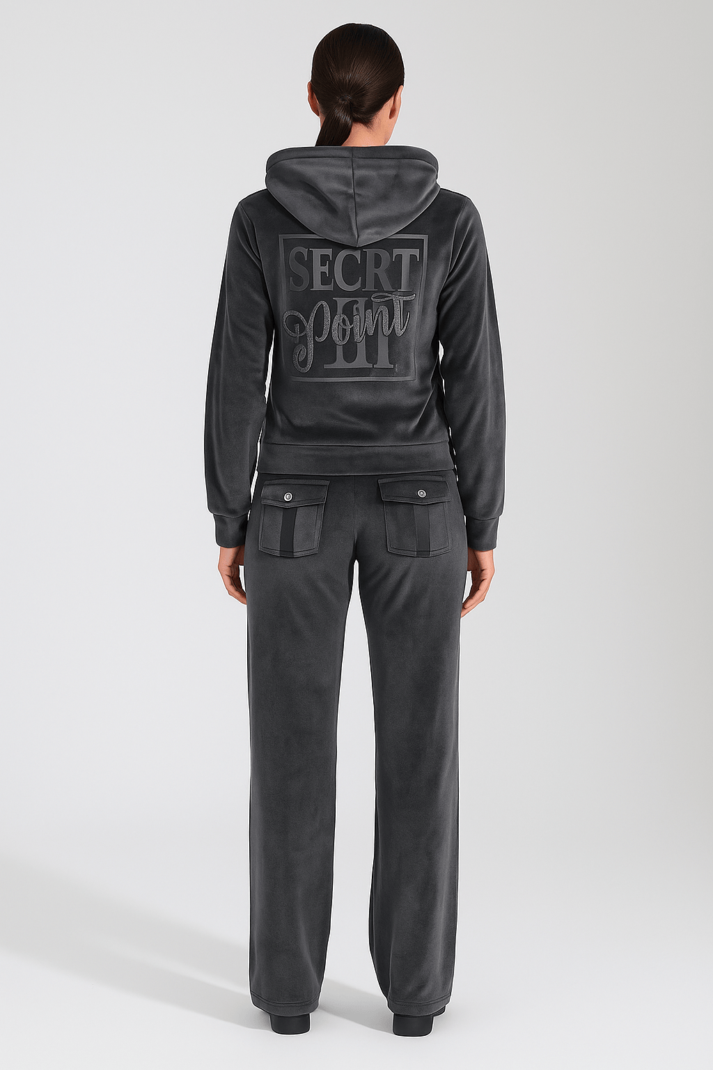 Γυναικεία Βελουτέ Φόρμα 