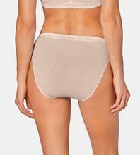 Φόρτωση εικόνας στο εργαλείο προβολής Συλλογής, Γυναικείo Σλιπ Sloggi 24/7 100 Tai Skin | evaunderwear
